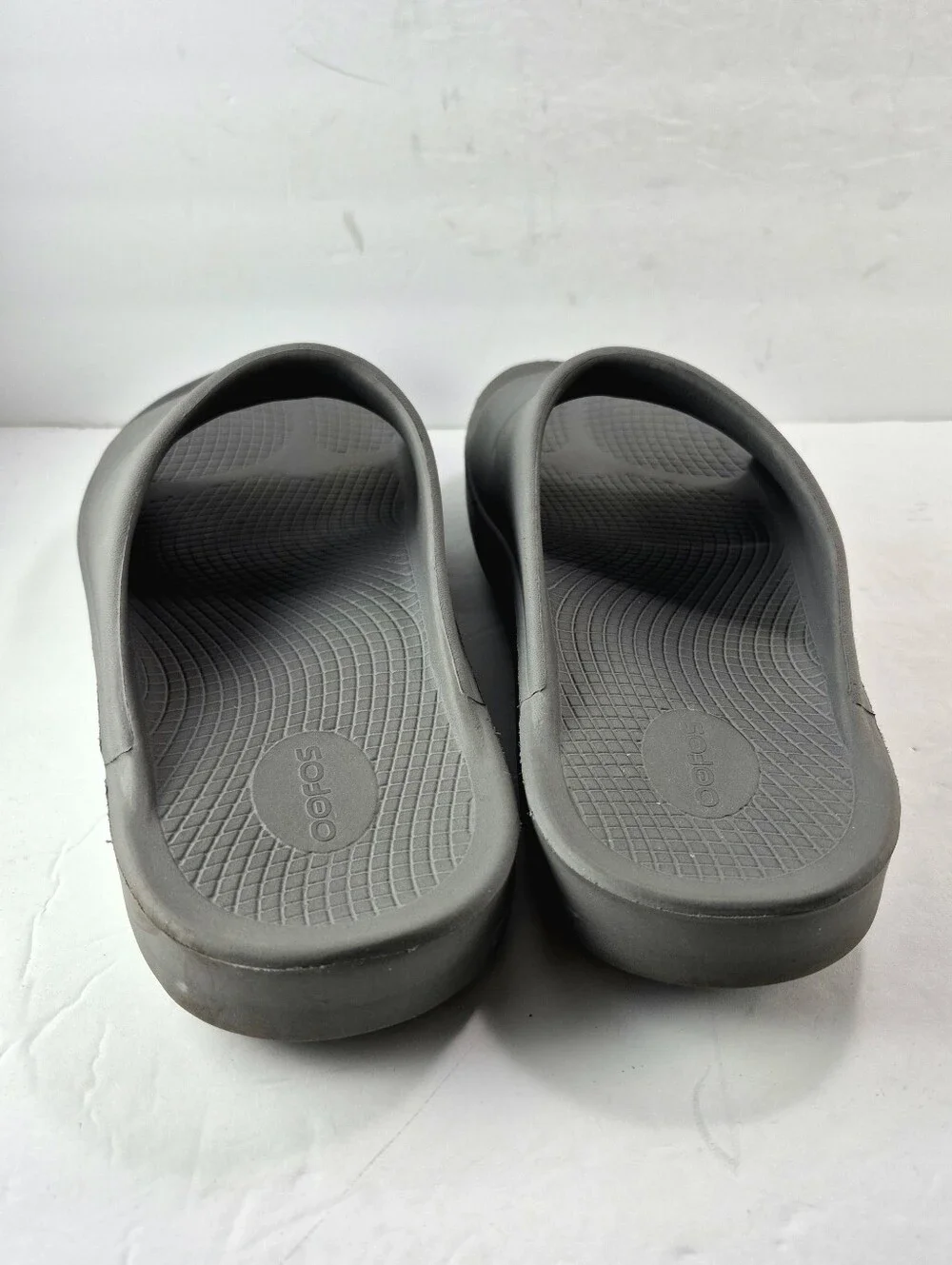 OOFOS OOahh Slide Sandals Mens Size 14 Gray Recovery Foam Comfort Slides